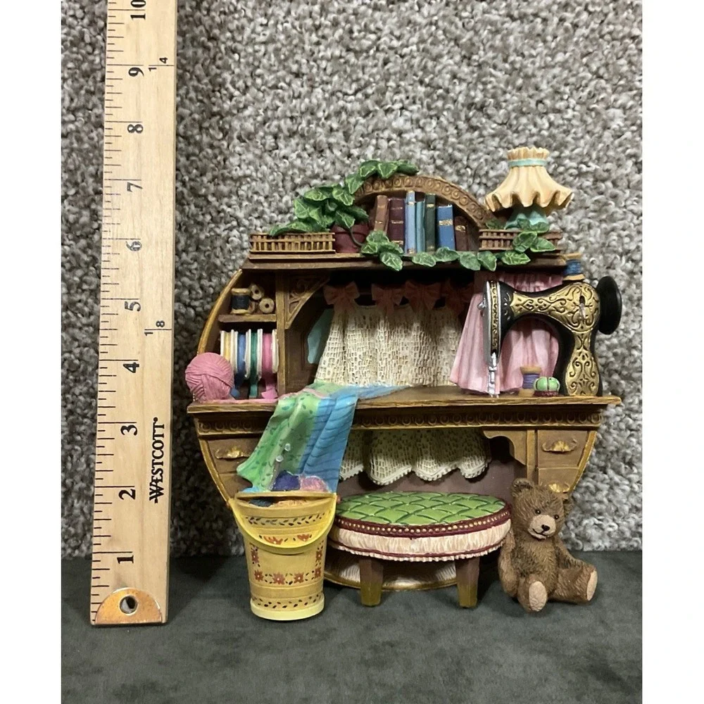 1996 Hamilton Collection Kittens in the Yarn Knick Knack Kitty Cats Yencho